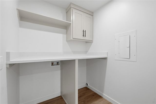 812 N 28th Street, Rogers, AR 72756