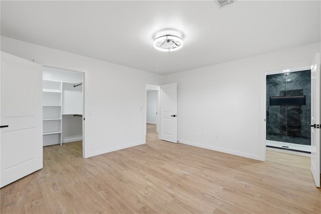 812 N 28th Street, Rogers, AR 72756