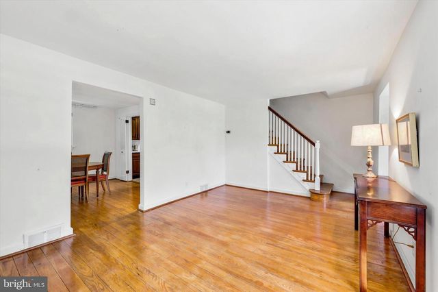 114 RAMBLING WAY, Springfield, PA 19064