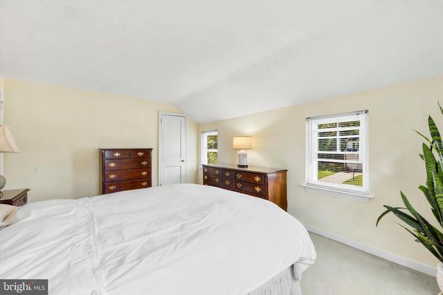 114 RAMBLING WAY, Springfield, PA 19064