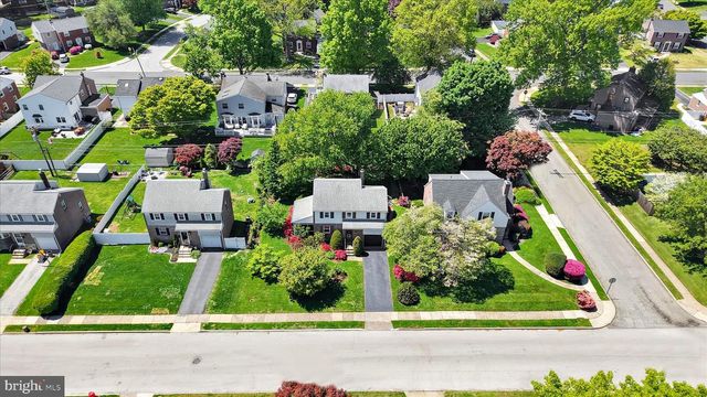 114 RAMBLING WAY, Springfield, PA 19064