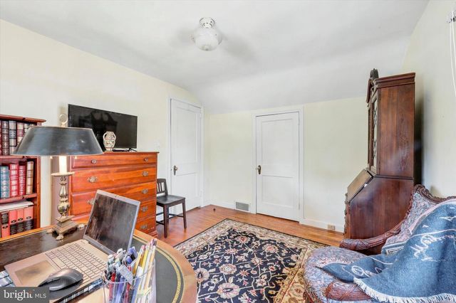 114 RAMBLING WAY, Springfield, PA 19064