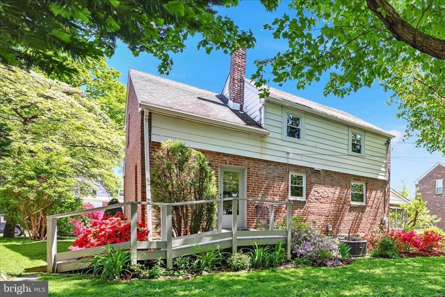 114 RAMBLING WAY, Springfield, PA 19064