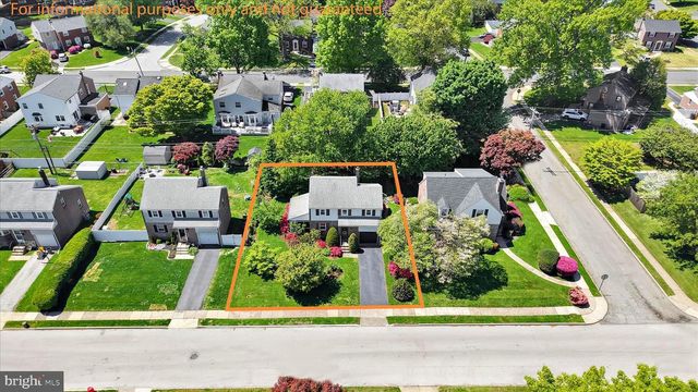 114 RAMBLING WAY, Springfield, PA 19064