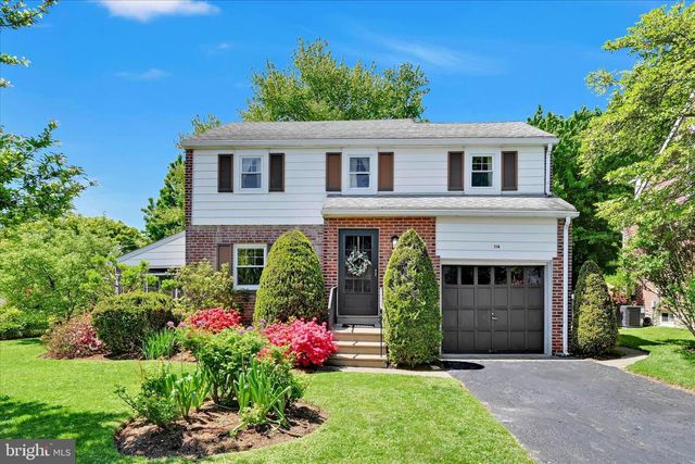 114 RAMBLING WAY, Springfield, PA 19064
