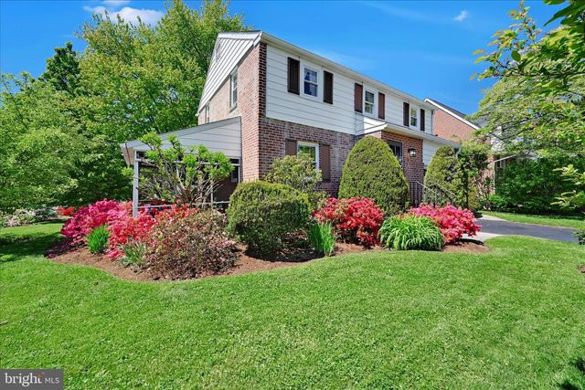 114 RAMBLING WAY, Springfield, PA 19064