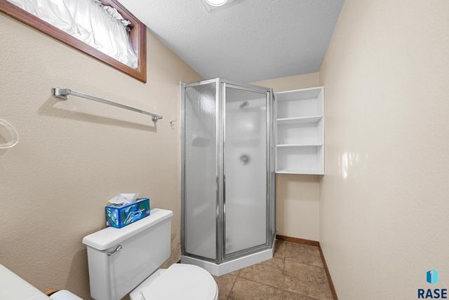 924 N Summit Ave Avenue, Madison, SD 57042