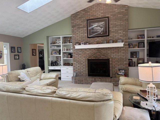 847 Cambridge Drive, Janesville, WI 53548