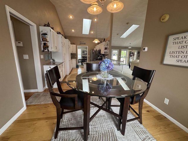 847 Cambridge Drive, Janesville, WI 53548