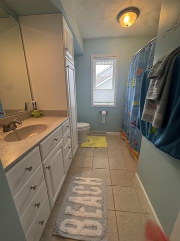847 Cambridge Drive, Janesville, WI 53548
