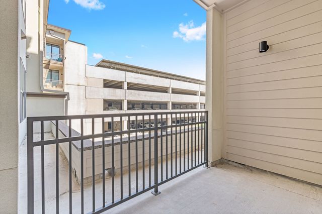 2700 Old Denton Road 2268, Carrollton, TX 75007