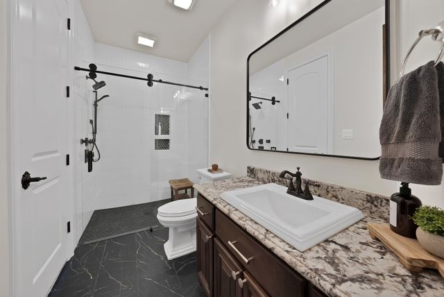 3875 Fm 121, Van Alstyne, TX 75495