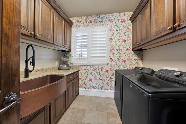 3875 Fm 121, Van Alstyne, TX 75495