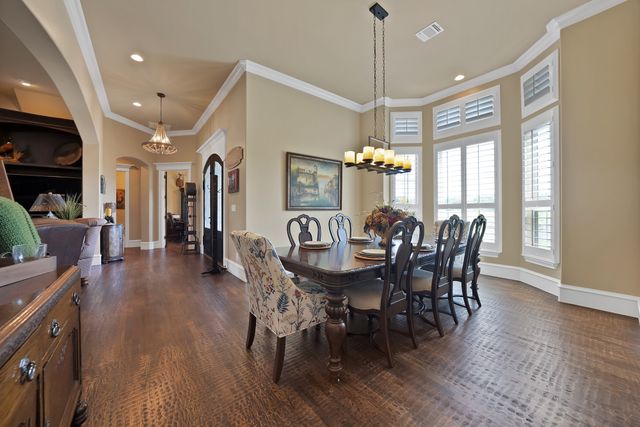 3875 Fm 121, Van Alstyne, TX 75495