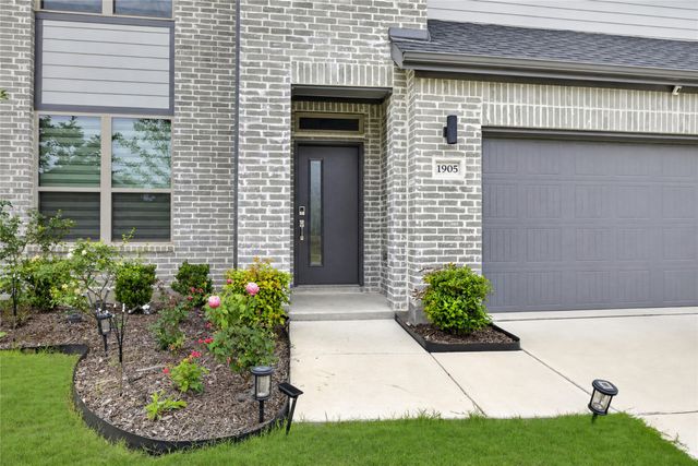1905 Edgewater Street, Celina, TX 75009