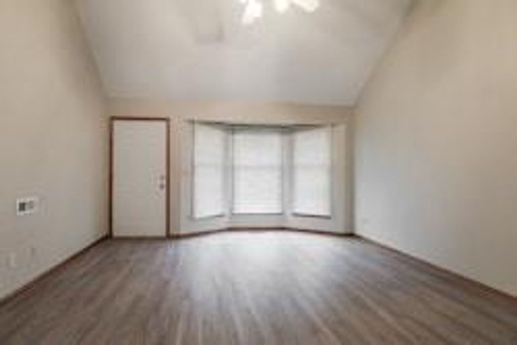 927 62nd Terrace, Kansas City, MO 64118