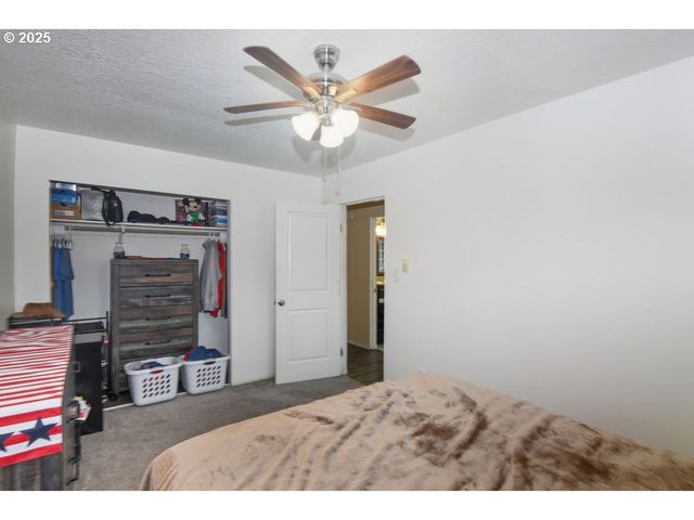 2245 36TH Ave, Longview, WA 98632