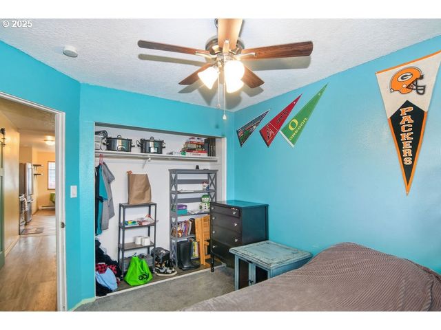 2245 36TH Ave, Longview, WA 98632