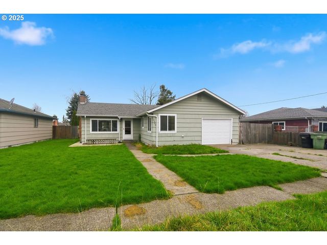2245 36TH Ave, Longview, WA 98632