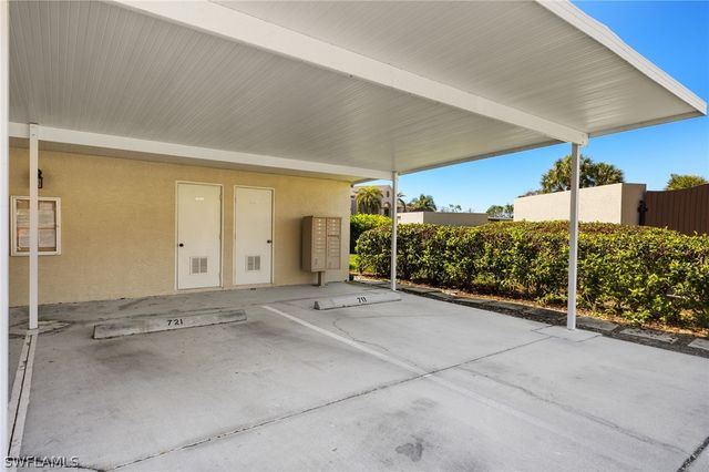 21311 Lancaster RUN 721, Estero, FL 33928