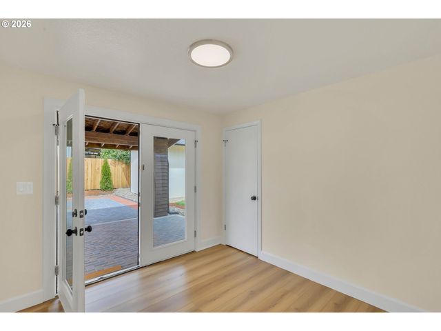 9575 Sw 92ND Ave, Portland, OR 97223