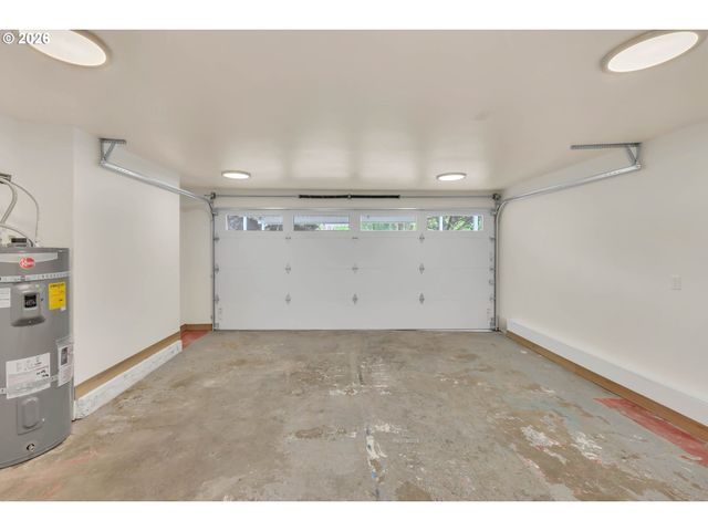9575 Sw 92ND Ave, Portland, OR 97223
