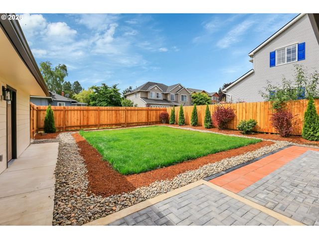 9575 Sw 92ND Ave, Portland, OR 97223