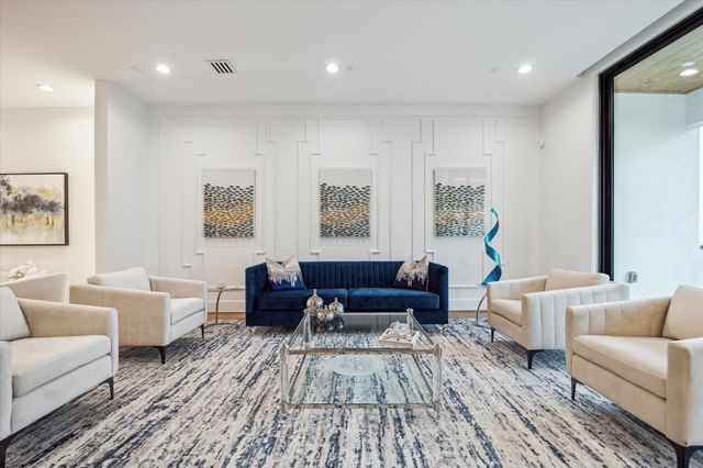 2309 Driscoll B, Houston, TX 77019