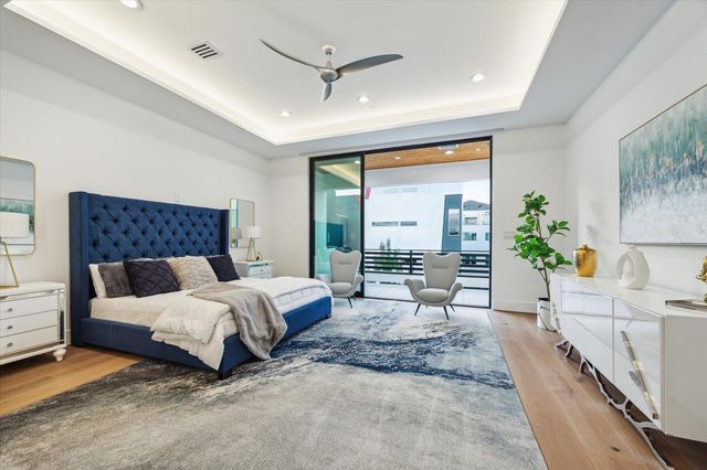 2309 Driscoll B, Houston, TX 77019