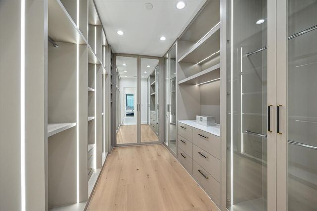 2309 Driscoll B, Houston, TX 77019