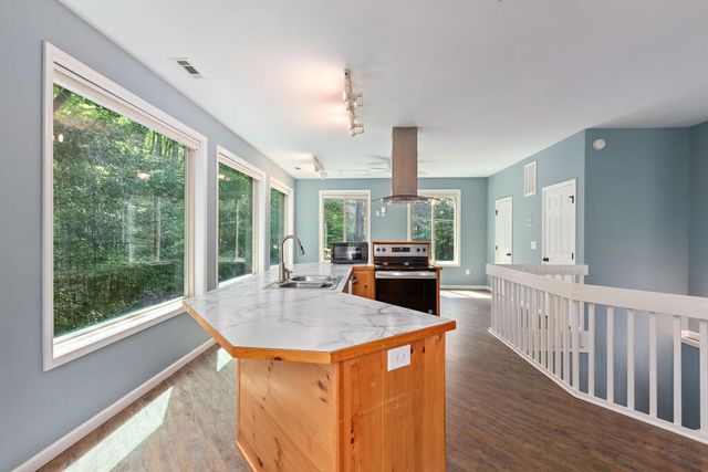 275 Peachtree Mtn. Est., Murphy, NC 28906