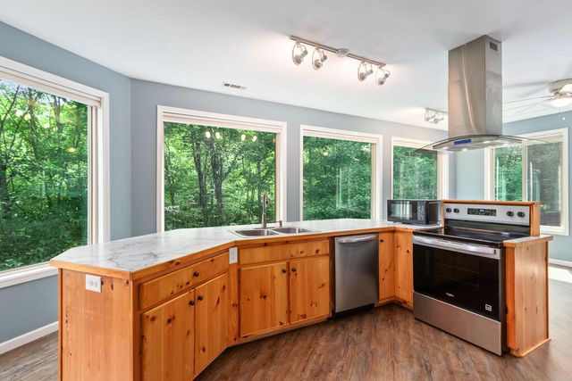 275 Peachtree Mtn. Est., Murphy, NC 28906