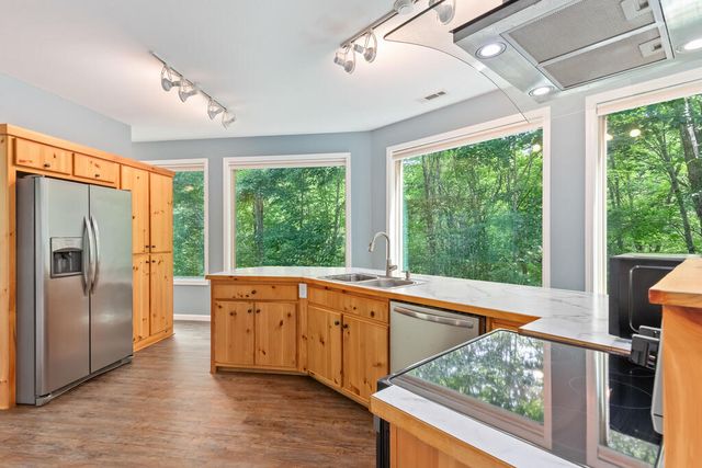 275 Peachtree Mtn. Est., Murphy, NC 28906