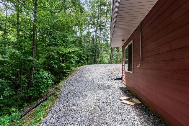275 Peachtree Mtn. Est., Murphy, NC 28906