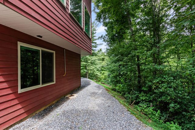 275 Peachtree Mtn. Est., Murphy, NC 28906