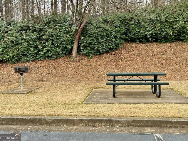 160 Linton Drive, Acworth, GA 30102