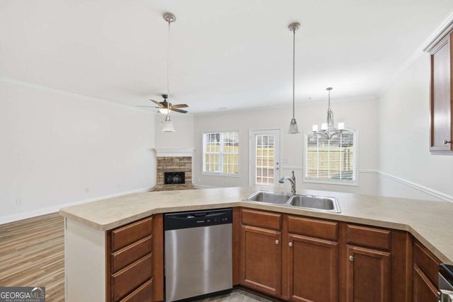 160 Linton Drive, Acworth, GA 30102