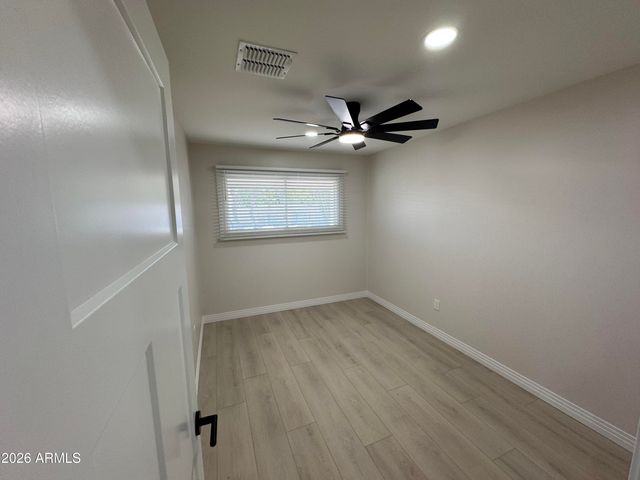 18212 N 43rd Place, Phoenix, AZ 85032