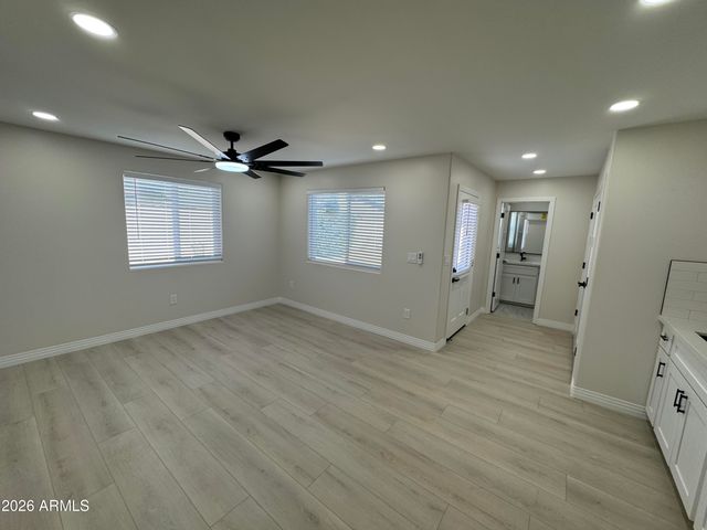 18212 N 43rd Place, Phoenix, AZ 85032