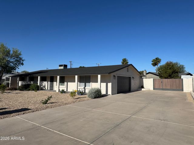 18212 N 43rd Place, Phoenix, AZ 85032