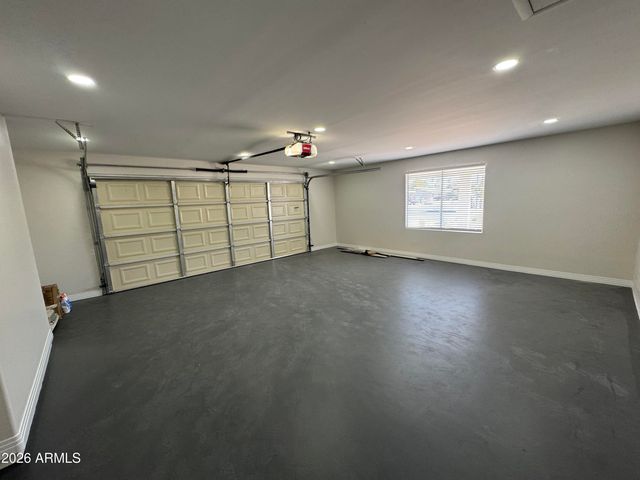 18212 N 43rd Place, Phoenix, AZ 85032