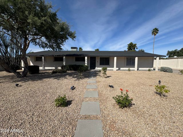 18212 N 43rd Place, Phoenix, AZ 85032