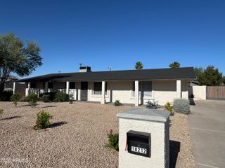 18212 N 43rd Place, Phoenix, AZ 85032