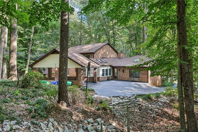 3324 Henderson Creek Road, Atlanta, GA 30341