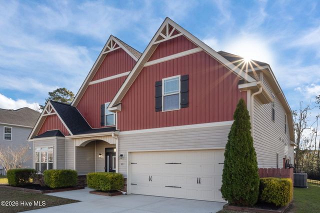 317 Bear Run, Maple Hill, NC 28454