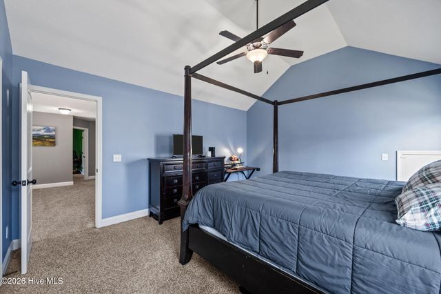 317 Bear Run, Maple Hill, NC 28454