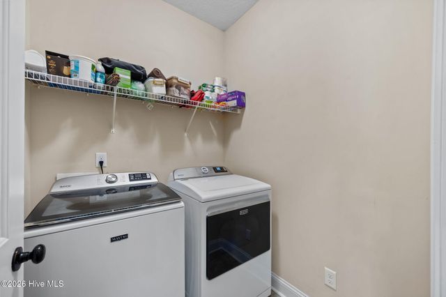 317 Bear Run, Maple Hill, NC 28454