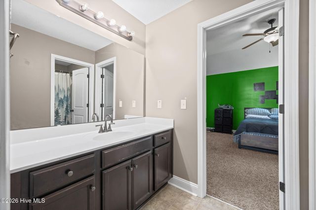 317 Bear Run, Maple Hill, NC 28454