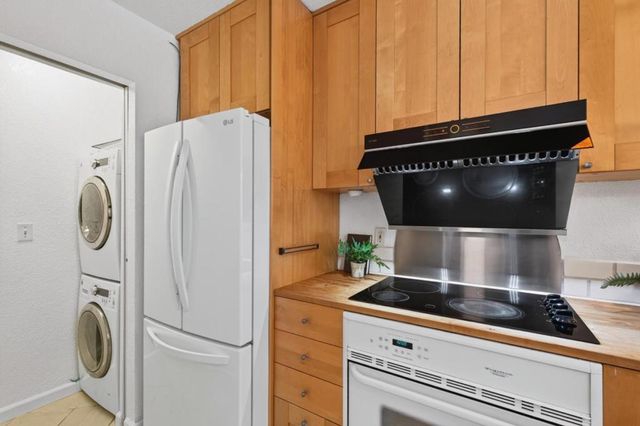 7642 Arbor Creek Circle, Dublin, CA 94568