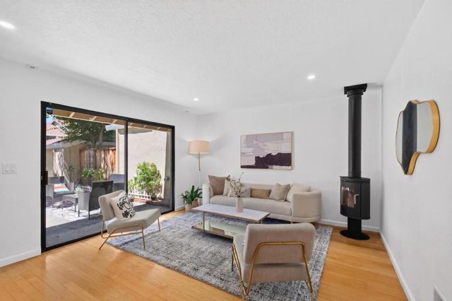 7642 Arbor Creek Circle, Dublin, CA 94568
